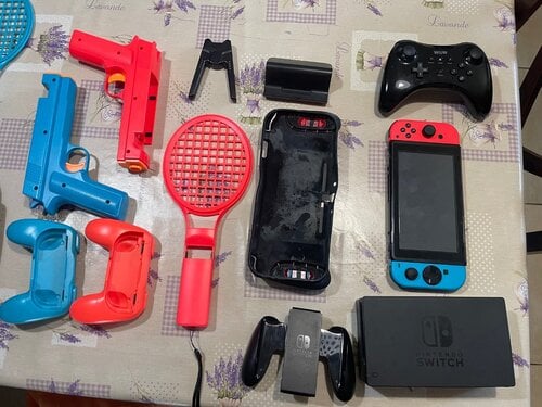 Περισσότερες πληροφορίες για "Switch Hackαρισμενο"