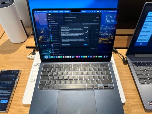 Περισσότερες πληροφορίες για "Apple MacBook Air 13 M2 8-Core/8GB/256GB/8-Core GPU Midnight Laptop"