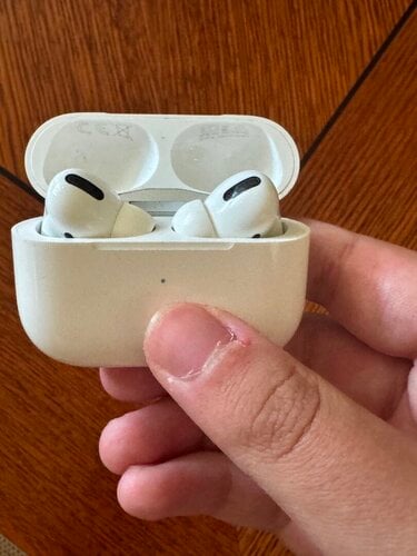 Περισσότερες πληροφορίες για "Apple AirPods (Άσπρο)"