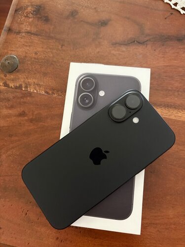 Περισσότερες πληροφορίες για "IPhone 16 128gb black"
