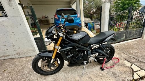 Περισσότερες πληροφορίες για "Triumph Street Triple 675 R"