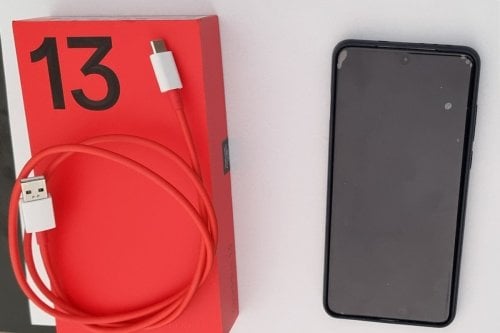 Περισσότερες πληροφορίες για "OnePlus 13 (Μπλε/512 GB)"