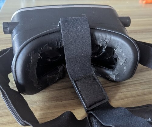 Περισσότερες πληροφορίες για "Χαρίζεται Virtual reality shinecon"