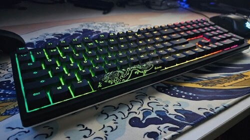 Περισσότερες πληροφορίες για "Ducky Zero 6108 Ασύρματο Μηχανικό Πληκτρολόγιο με Cherry MX Speed Silver διακόπτες και RGB"