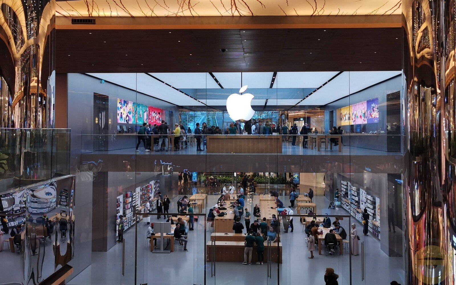 Περισσότερες πληροφορίες για "Νέα iPhone, iPad, Mac και εξωτερική οθόνη στο πρόγραμμα της Apple για τις αρχές του 2026"
