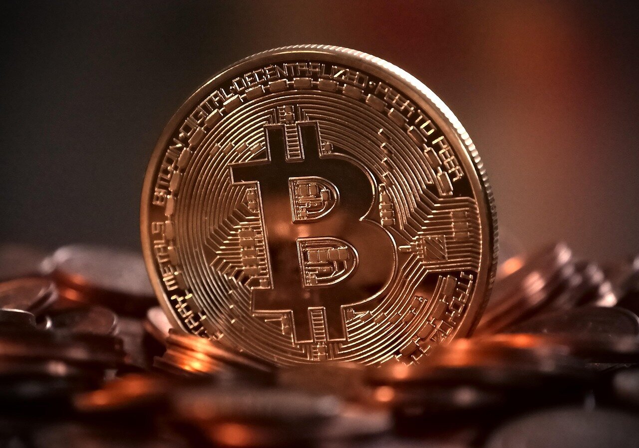 Περισσότερες πληροφορίες για "Επένδυση 54.000 δολαρίων σε Bitcoin μετατράπηκε σε 9,6 δισεκατομμύρια μετά από 14 χρόνια"
