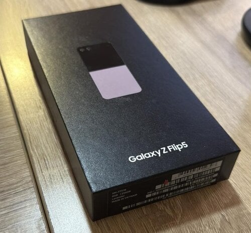 Περισσότερες πληροφορίες για "Samsung Galaxy Z Flip5 SM-F731B (Λεβάντα/256 GB)"