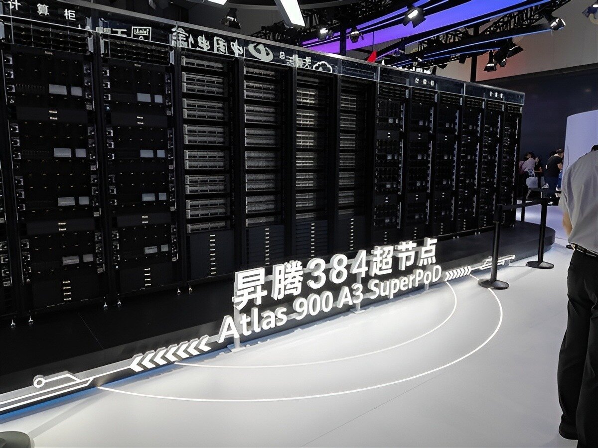 Το νέο AI cluster της Huawei ξεπερνά το NVIDIA GB200 σε απόδοση, αλλά με τριπλάσιο κόστος