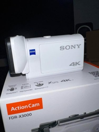 Περισσότερες πληροφορίες για "Ζητείται Sony FDR x3000 , δίνεται FeiyuTech scorp mini 1 gimbal stabilizer"