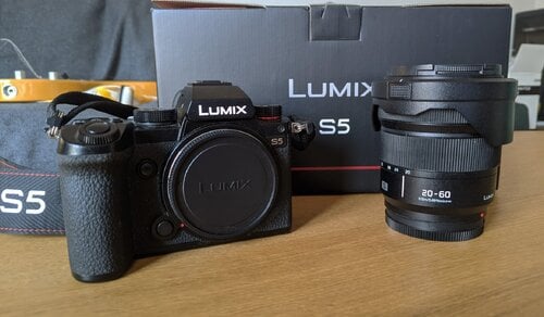 Περισσότερες πληροφορίες για "Panasonic Lumix S5 (Full Frame) + Lumix S 20-60mm Lens f3.5-5.6 kit"