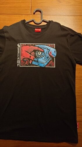 Περισσότερες πληροφορίες για "Supreme Logo T-Shirt – Black – Medium - Made in Italy - καινούργια"