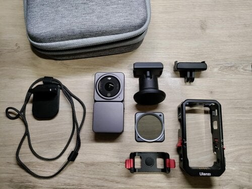 Περισσότερες πληροφορίες για "DJI action 2 + Cage + ball joint adapter + accessories"