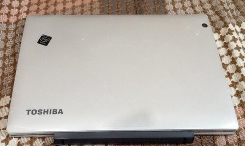 Περισσότερες πληροφορίες για "Toshiba Satellite Click Mini L9W-B"