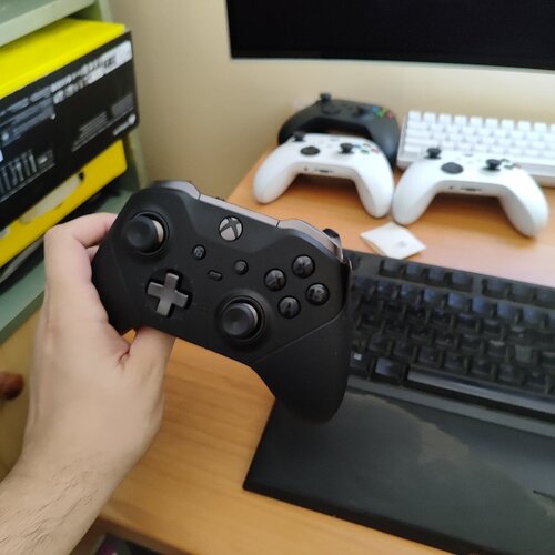 Περισσότερες πληροφορίες για "Microsoft Xbox Wireless Controller +Xbox elite series 2+ θήκη με εξαρτήματα"