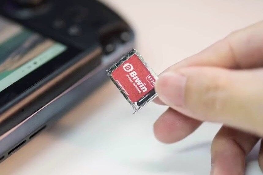 Το νέο "Mini SSD" από την Κίνα διαθέτι μικροσκοπικό μέγεθος και εντυπωσιακές ταχύτητες
