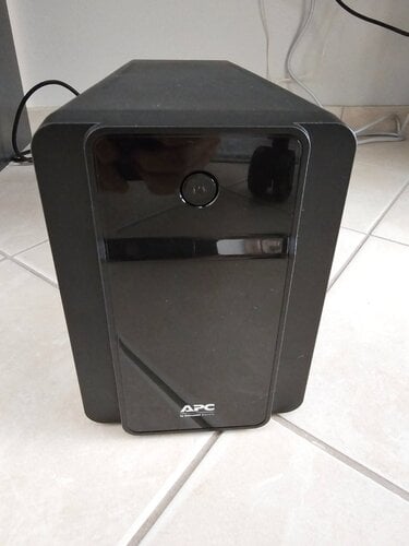 Περισσότερες πληροφορίες για "APC BX1200MI-GR"