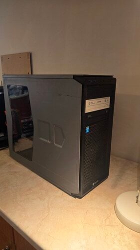 Περισσότερες πληροφορίες για "Corsair με 3 ανεμιστήρες και CD-ROM"