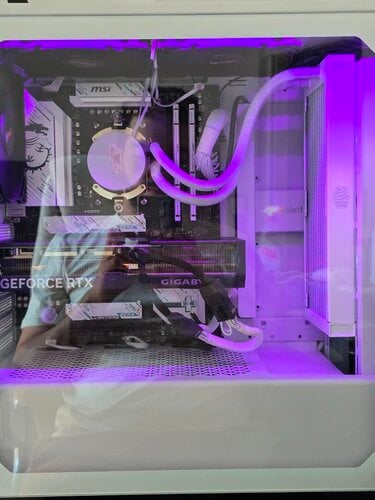 Περισσότερες πληροφορίες για "Gaming PC (Ryzen 7 8700F, 32 GB RAM 5200, 1TB NVMe, GIGABYTE RTX 4070 Super)"