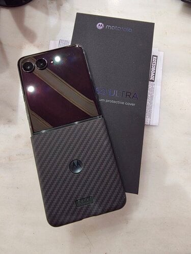 Περισσότερες πληροφορίες για "Motorola razr 60 ultra 16/512 Green Ελληνικό. Πώληση και ανταλλαγή"