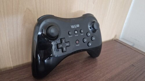 Περισσότερες πληροφορίες για "Nintendo Switch Pro Controller (Μαύρο/Ασύρματα)"