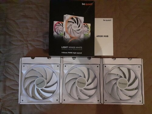 Περισσότερες πληροφορίες για "Be Quiet Light Wings Case Fan 140mm με ARGB Φωτισμό και Σύνδεση 4-Pin PWM 3τμχ Λευκό"