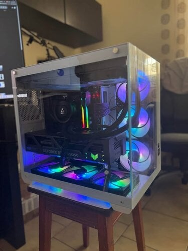 Περισσότερες πληροφορίες για "GAMING PC 9800x3D & RTX 5080"
