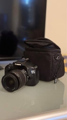 Περισσότερες πληροφορίες για "Canon EOS 550D με φακό Canon EF-S 18-55mm IS"