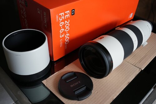 Περισσότερες πληροφορίες για "Sony Full Frame 200-600mm F5.6-6.3 G OSS Tele Zoom / Telephoto για Sony E Mount"