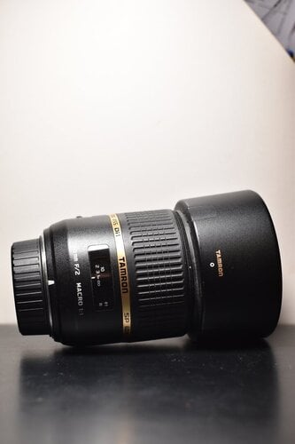 Περισσότερες πληροφορίες για "Tamron SP AF 60mm f/2 Di II LD (IF) Macro Lens - Nikon Fit"