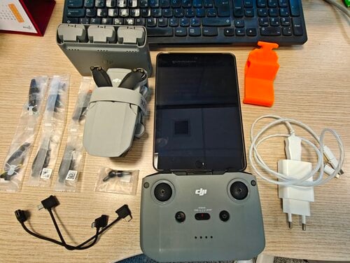 Περισσότερες πληροφορίες για "DJI Mini 2 Fly More Combo + Ipad mini 4"