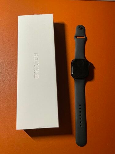 Περισσότερες πληροφορίες για "Apple Watch 10 46mm"