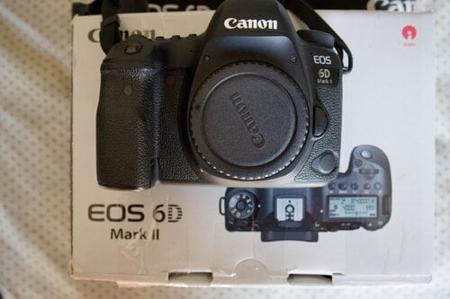 Περισσότερες πληροφορίες για "Canon EOS 6D Mark II"