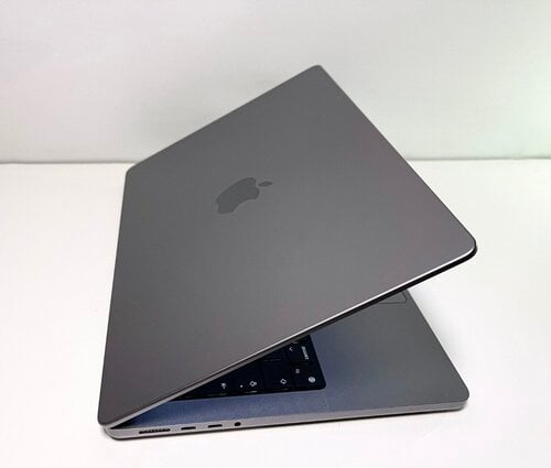 Περισσότερες πληροφορίες για "Πωλείται MacBook Pro 14″ (2021) — M1 Pro, 16 GB, 512 GB SSD | Άριστη Κατάσταση"