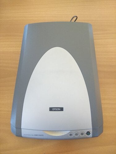 Περισσότερες πληροφορίες για "Epson Perfection 2480 photo scanner σε άριστη κατάσταση! Πείτε τιμή και το πήρατε."