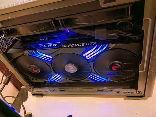Περισσότερες πληροφορίες για "PNY RTX™ 4080 16GB XLR8 GAMING EPIC-X RGB OC( εγγύηση μέχρι 2027)"