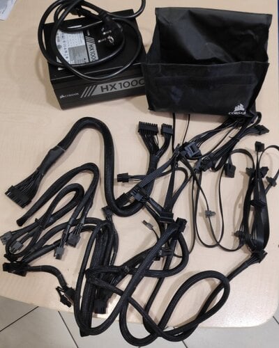 Περισσότερες πληροφορίες για "Corsair HX1000 (1000W)"