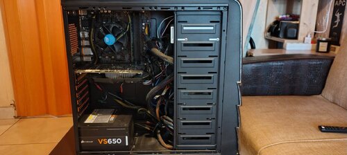 Περισσότερες πληροφορίες για "GAMING DESKTOP SETUP"