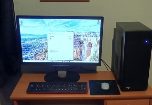 Περισσότερες πληροφορίες για "Mid Gaming-Desktop Pc Με Οθόνη 27""