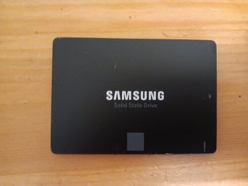 Περισσότερες πληροφορίες για "Samsung ssd 860 evo 250gb 98% ΥΓΕΙΑ"