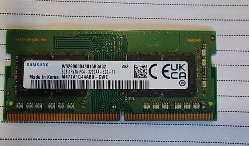Περισσότερες πληροφορίες για "8GB DDR4 RAM 3200 Laptop Samsung"