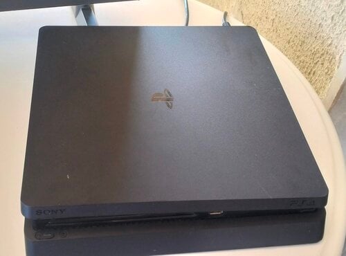 Περισσότερες πληροφορίες για "PS4 Slim 2216Β 1TB Firmware 10.01"