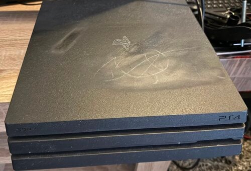 Περισσότερες πληροφορίες για "Sony PS4 Pro 1TB"