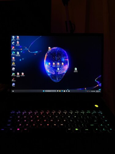 Περισσότερες πληροφορίες για "Dell Alienware M1 R16"