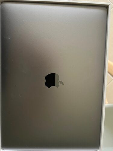 Περισσότερες πληροφορίες για "MacBook  air 8gb"