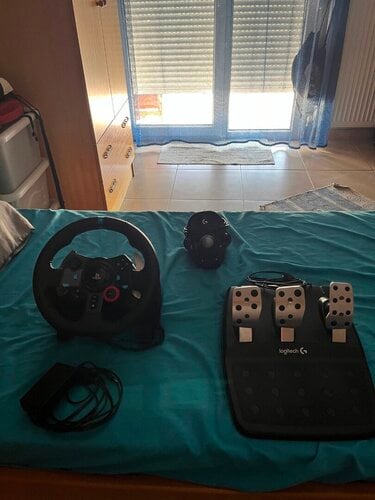 Περισσότερες πληροφορίες για "Logitech G29 Τιμονιέρα"