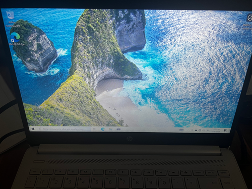 Περισσότερες πληροφορίες για "Πωλείται Laptop HP 14'' | AMD 3020e 1.20GHz | 8GB RAM | Radeon 2GB | 128GB SSD"