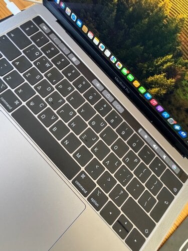 Περισσότερες πληροφορίες για "MacBook Pro"