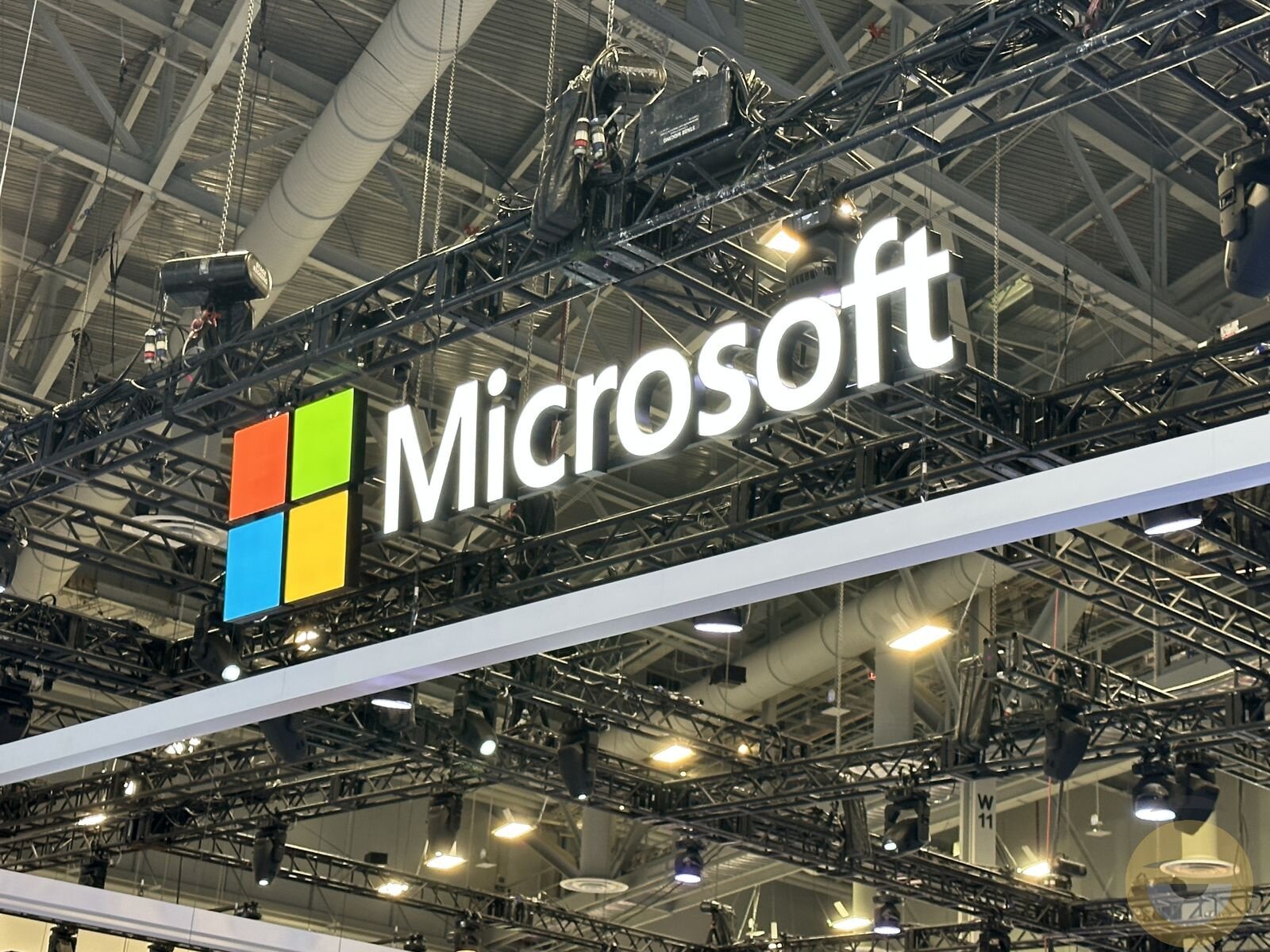 Περισσότερες πληροφορίες για "Η Microsoft παρουσιάζει τα πρώτα της ιδιόκτητα μοντέλα τεχνητής νοημοσύνης"