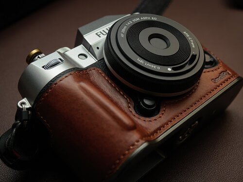 Περισσότερες πληροφορίες για "Fujifilm X-T50 (silver) ++++ extras & Φακοί για Fuji X mount"