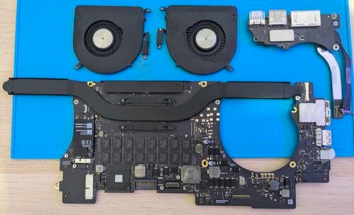 Περισσότερες πληροφορίες για "Νέα τιμή! Macbook Pro A1398 i7/16 Logic board - 820-00138-A"